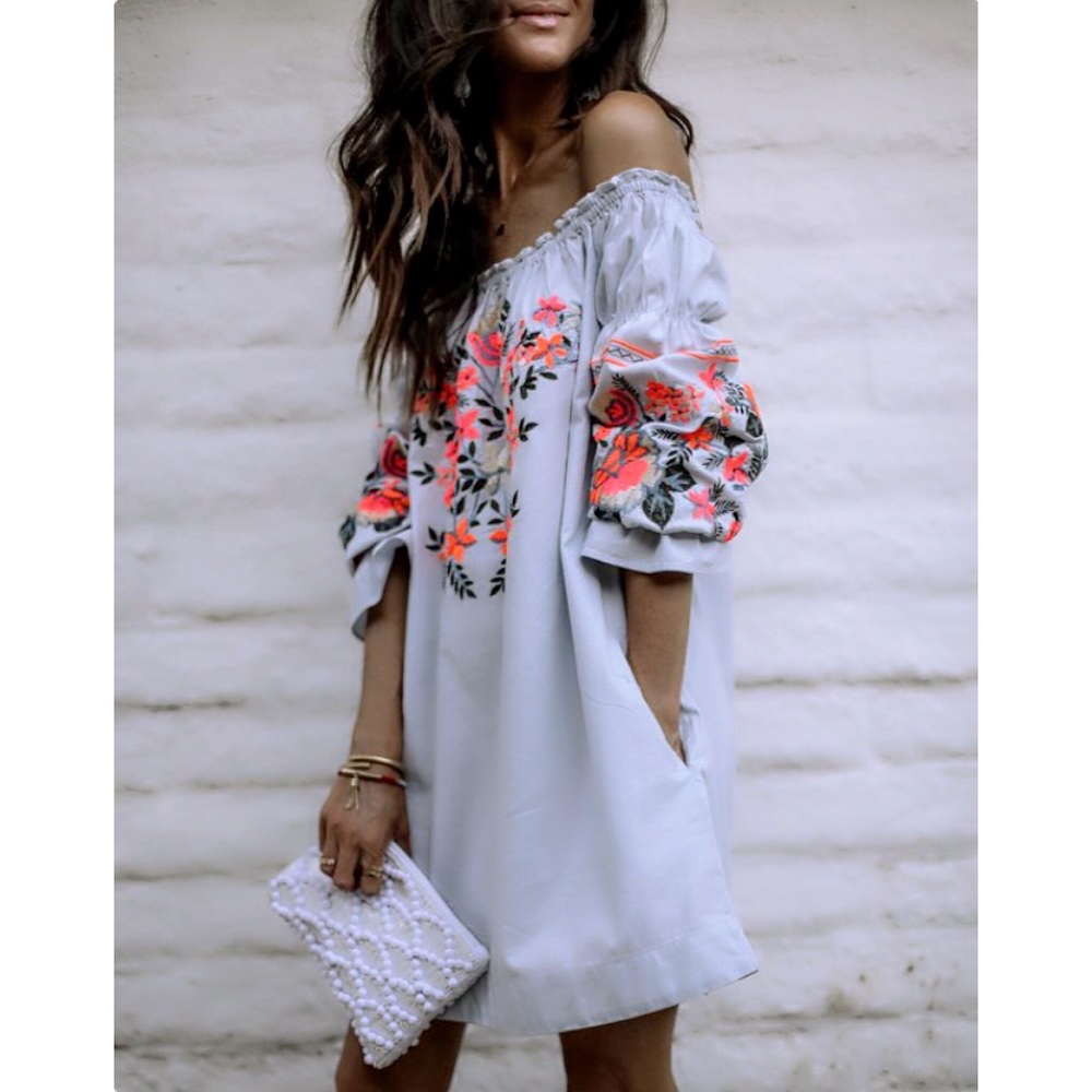 NWOT Floral Print Off Shoulder Dress